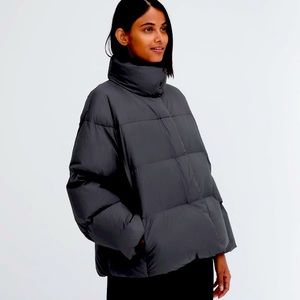 Uniqlo Powdersoft Down Jacket women’s XL, black